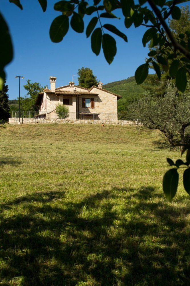 Villa Degli Ulivi 阿西西 外观 照片